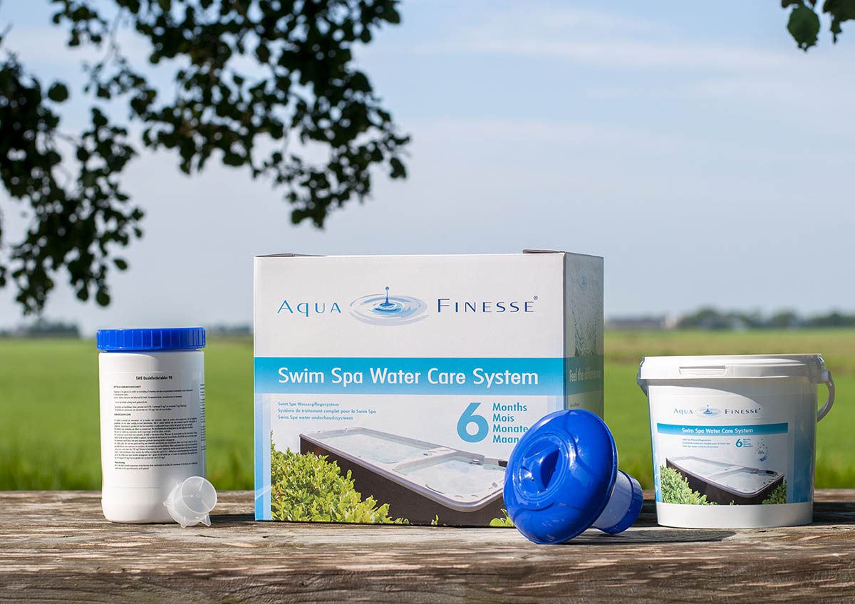 AquaFinesse Swimspa water care box